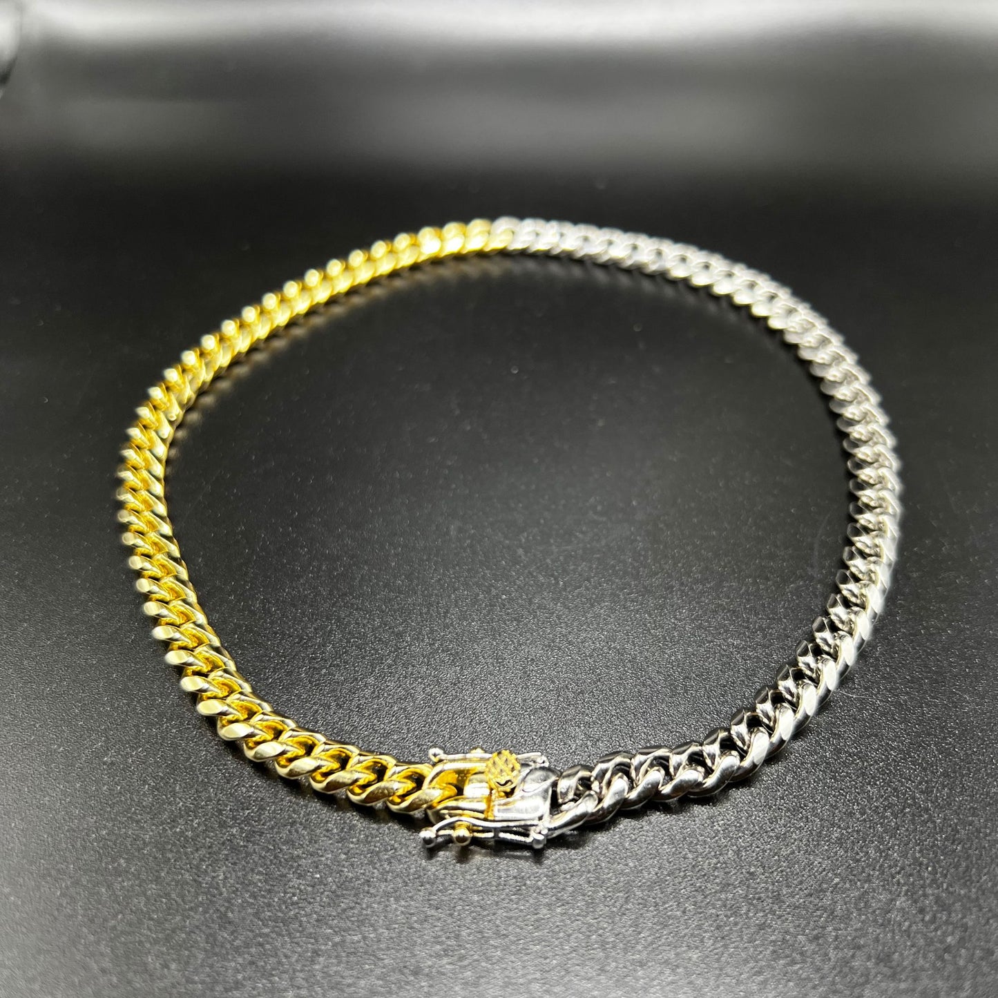TWO TONED CUBAN CURB CHOKER
