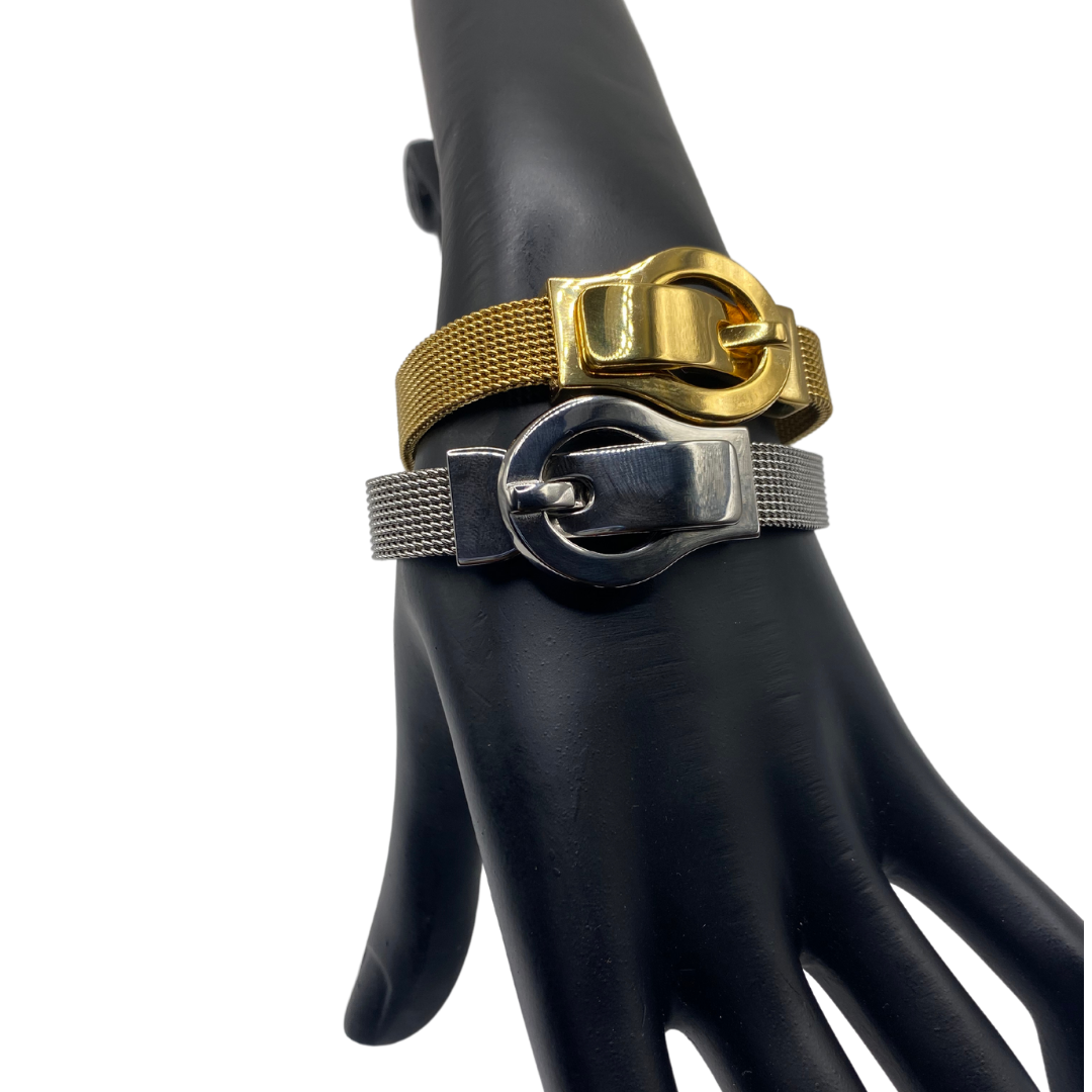 BUCKLE BRACELET